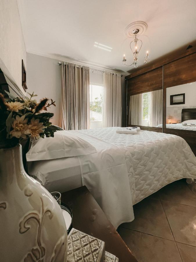 Rodeio Casa Confortavel Em Local Tranquilo. מראה חיצוני תמונה